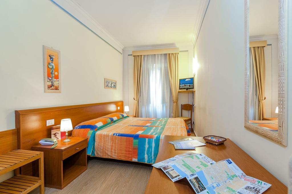 Hotel Internazionale В'яреджо Екстер'єр фото