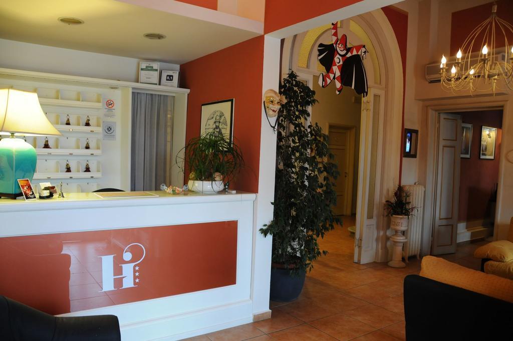 Hotel Internazionale В'яреджо Екстер'єр фото